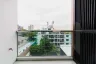 3 Bedroom Condo for sale in Phra Khanong, Bangkok near BTS Ekkamai