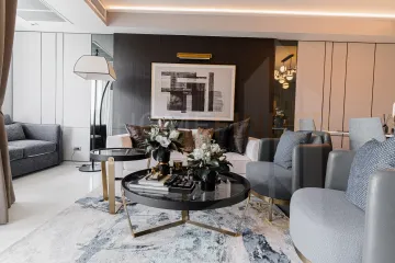 3 Bedroom Condo for sale in Khlong Toei Nuea, Bangkok near MRT Sukhumvit