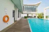 3 Bedroom Condo for sale in Khlong Tan Nuea, Bangkok