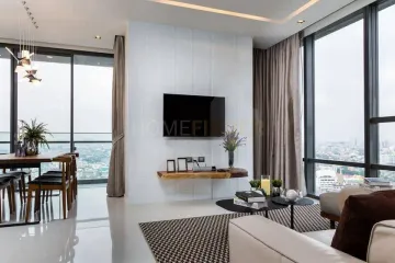 2 Bedroom Condo for sale in Thung Wat Don, Bangkok near BTS Surasak