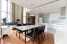 3 Bedroom Condo for sale in Khlong Tan, Bangkok near BTS Phrom Phong