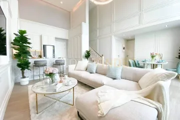3 Bedroom Condo for sale in Khlong Tan Nuea, Bangkok