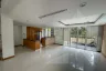 3 Bedroom Townhouse for sale in Chong Nonsi, Bangkok near MRT Khlong Toei