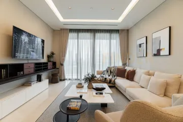 2 Bedroom Condo for sale in Lumpini, Bangkok near BTS Ratchadamri