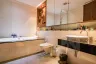 3 Bedroom Condo for sale in Khlong Toei, Bangkok near BTS Asoke