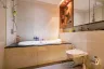3 Bedroom Condo for sale in Khlong Toei, Bangkok near BTS Asoke