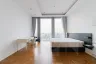 1 Bedroom Condo for sale in Silom, Bangkok near BTS Chong Nonsi