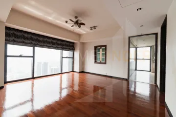 4 Bedroom Condo for sale in Thung Maha Mek, Bangkok near BTS Chong Nonsi