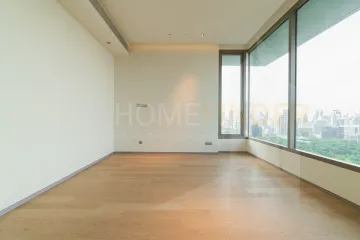 3 Bedroom Condo for sale in Silom, Bangkok near MRT Lumpini
