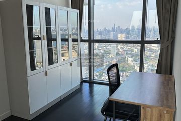 2 Bedroom Condo for rent in Bang Phong Pang, Bangkok