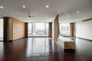3 Bedroom Condo for rent in Lumpini, Bangkok near BTS Chit Lom