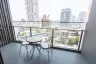 1 Bedroom Condo for sale in Khlong Tan Nuea, Bangkok near BTS Ekkamai