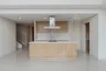 4 Bedroom Condo for sale in Makkasan, Bangkok near MRT Phetchaburi