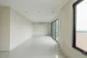 5 Bedroom Condo for sale in Makkasan, Bangkok near MRT Phetchaburi