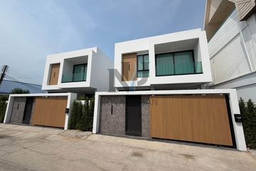 3 Bedroom Villa for rent in Na Kluea, Chonburi