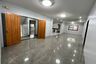 11 Bedroom Office for rent in Din Daeng, Bangkok near MRT Phra Ram 9