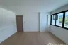 4 Bedroom Townhouse for sale in Phra Khanong Nuea, Bangkok near BTS Phra Khanong