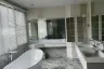 3 Bedroom House for rent in Khlong Tan Nuea, Bangkok