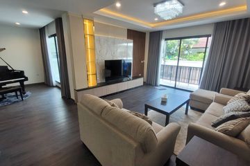 5 Bedroom House for Sale or Rent in Phra Khanong Nuea, Bangkok near BTS Ekkamai