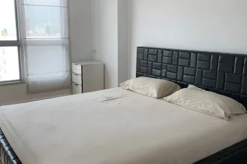 1 Bedroom Condo for sale in Life @ Ratchada - Huay Kwang, Huai Khwang, Bangkok near MRT Huai Khwang