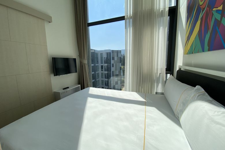 1 Bedroom Condo For Rent