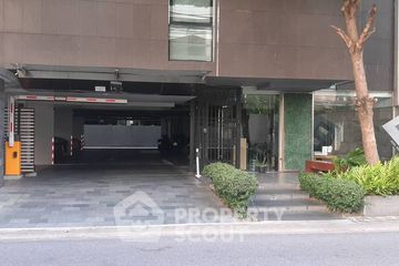 2 Bedroom Condo for sale in Ideo Q Chula - Samyan, Maha Phruettharam, Bangkok near MRT Sam Yan