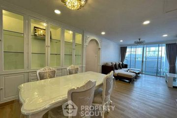 3 Bedroom Condo for rent in D.S. Tower 2 Sukhumvit 39, Khlong Tan Nuea, Bangkok near BTS Phrom Phong