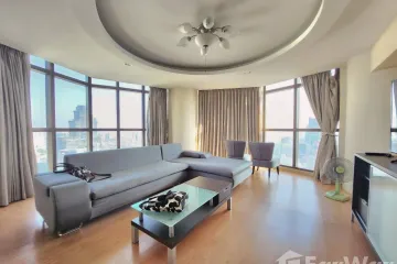 2 Bedroom Condo for Sale or Rent in Nusa State Tower Condominium, Silom, Bangkok near BTS Surasak