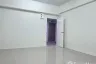 Condo for sale in Sinsetthee Resident Town 1, Hua Mak, Bangkok near MRT Yaek Lam Sali