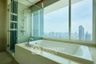 3 Bedroom Condo for rent in Wat Phraya Krai, Bangkok