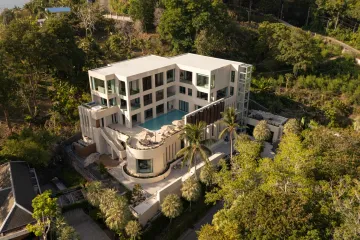 6 Bedroom Villa for sale in Waterfall Bay, Kamala, Phuket