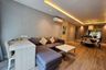 3 Bedroom Condo for rent in Khlong Tan Nuea, Bangkok near MRT Sukhumvit