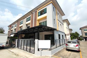 3 Bedroom Townhouse for sale in The Connect Onnut-Wongwaen 2, Prawet, Bangkok near Airport Rail Link Ban Thap Chang