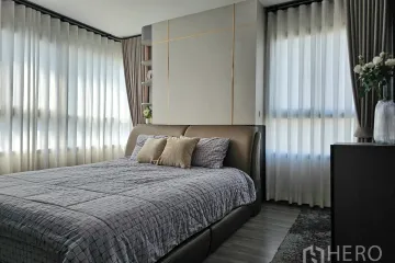 2 Bedroom Condo for sale in Si Phraya, Bangkok near MRT Sam Yan