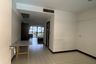 1 Bedroom Condo for sale in Baan Yuppayong, Hua Mak, Bangkok near MRT Ramkhamhaeng 12
