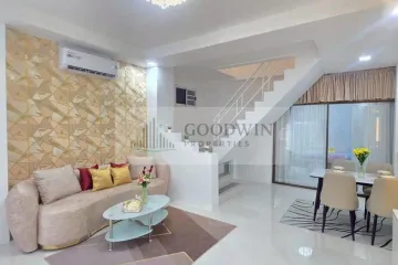 3 Bedroom Townhouse for sale in Nong Prue, Chonburi