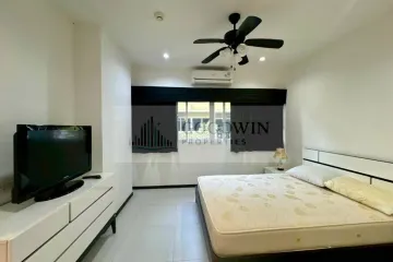 1 Bedroom Condo for sale in Siam Oriental Twins, Nong Prue, Chonburi