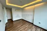 1 Bedroom Condo for sale in The Peak Towers, Nong Prue, Chonburi