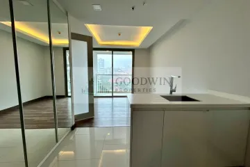 1 Bedroom Condo for sale in The Peak Towers, Nong Prue, Chonburi