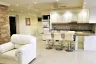 2 Bedroom Condo for Sale or Rent in Rungfa Condominium, Nong Prue, Chonburi
