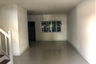 3 Bedroom Townhouse for sale in Thap Yao, Bangkok