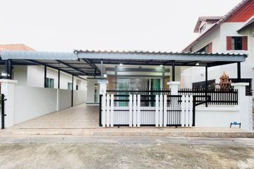2 Bedroom House for sale in Rattanakorn Village 15, Nong Prue, Chonburi