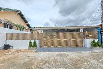 3 Bedroom Townhouse for sale in Nong Prue, Chonburi