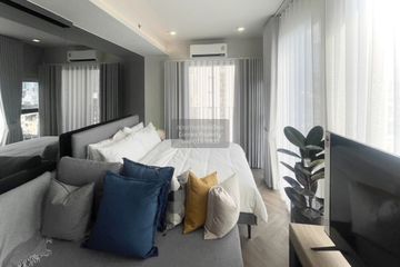 1 Bedroom Condo for rent in Chapter Chula-Samyan, Maha Phruettharam, Bangkok near MRT Sam Yan