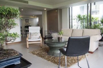 2 Bedroom Condo for rent in Khlong Tan Nuea, Bangkok