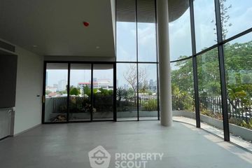 3 Bedroom Condo for sale in KALM Penthouse, Bang Kapi, Bangkok near MRT Pradit Manutham
