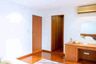 3 Bedroom Apartment for rent in Ma Peng Seng Apartment, Khlong Toei Nuea, Bangkok near BTS Asoke