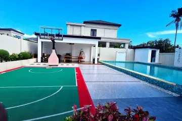 4 Bedroom Villa for rent in Patta Arcade, Nong Pla Lai, Chonburi