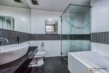 1 Bedroom Condo for sale in Urbana Sathorn, Thung Maha Mek, Bangkok near MRT Silom