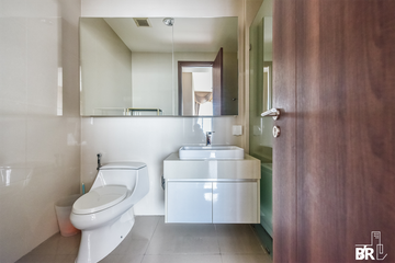 2 Bedroom Condo for Sale or Rent in Menam Residences Condominium, Wat Phraya Krai, Bangkok